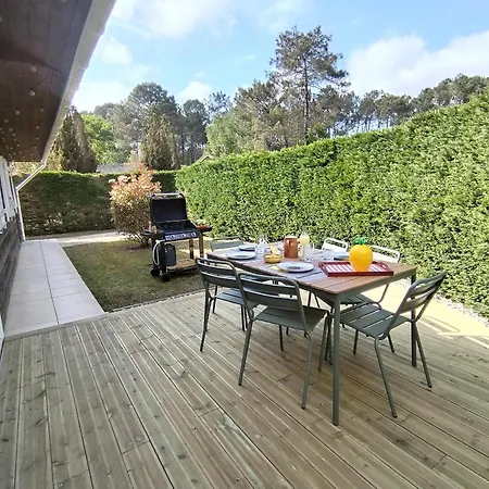 Maison Dans Bulle De Verdure Lacanau