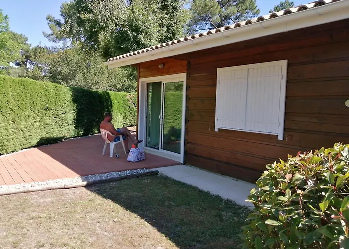 Maison Dans Bulle De Verdure Lacanau